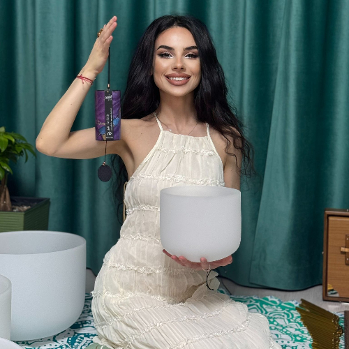 Madalina Fira. Facilitator Sound Healing