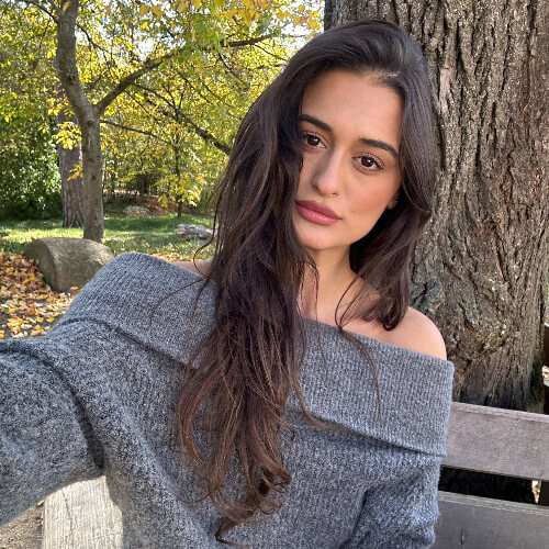 Janissa Veronica. Instructor Yoga