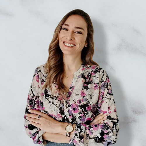 Alina Sitaru. Practician Somatic. Sistemic și Energetic. Facilitator prin Arte Combinate