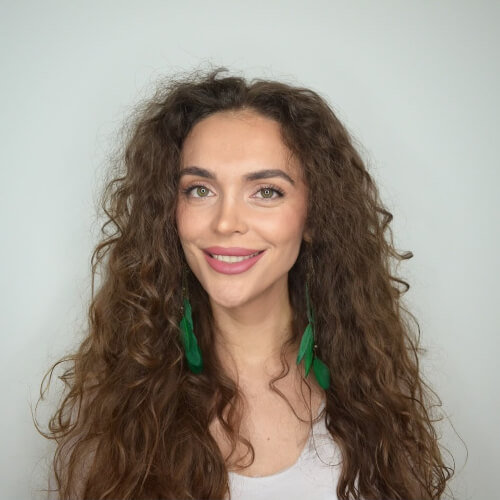 Isabel Strat. Facilitator TRE® & Polyvagal Informed Practitioner